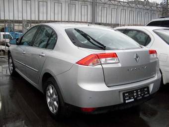 2008 Renault Laguna Images