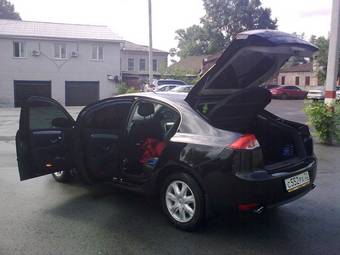2008 Renault Laguna Pictures