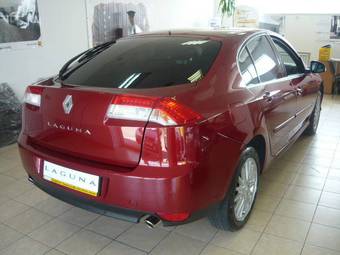 2008 Renault Laguna Pictures