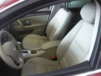 2008 Renault Laguna Photos