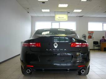 2009 Renault Laguna Pics