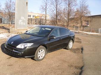 2009 Renault Laguna Photos