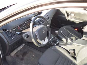 2009 Renault Laguna Photos