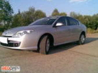 2008 Renault Laguna Hatchback Photos