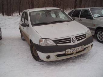 2005 Renault Logan Photos