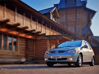 2005 Renault Logan Photos