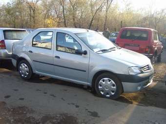 2006 Renault Logan Pictures