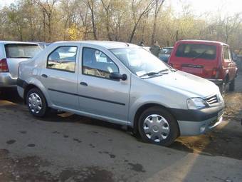 2006 Renault Logan Pictures
