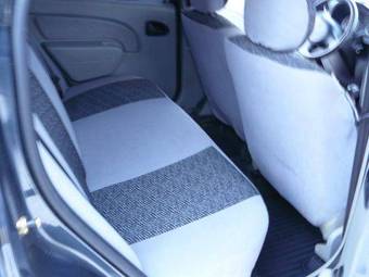 2006 Renault Logan Photos