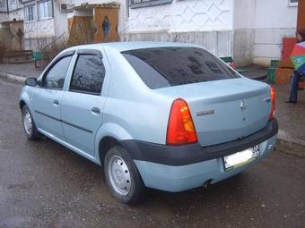 2006 Renault Logan Photos