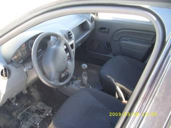2006 Renault Logan Pictures