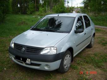 2006 Renault Logan Photos