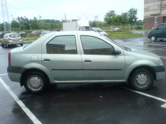 2006 Renault Logan Pictures