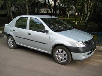 2006 Renault Logan Photos