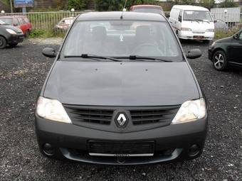 2006 Renault Logan Photos