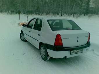 2007 Renault Logan Photos