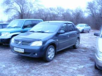 2007 Renault Logan Wallpapers