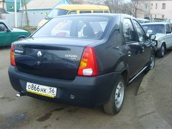 2007 Renault Logan Photos