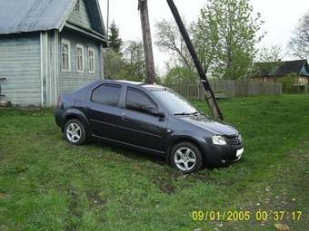 2007 Renault Logan Photos