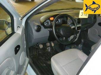 2007 Renault Logan Pictures