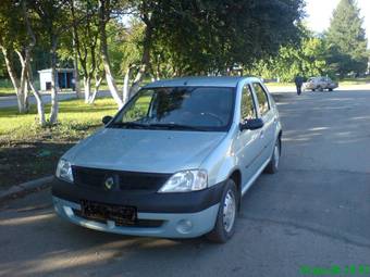 2007 Renault Logan Pictures