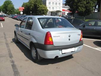 2007 Renault Logan Pics