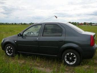 2007 Renault Logan Photos