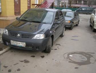 2008 Renault Logan Photos