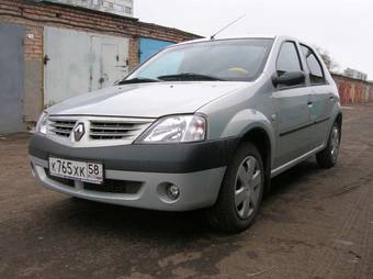2008 Renault Logan Photos