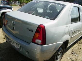 2008 Renault Logan Photos