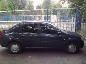 2008 Renault Logan Photos