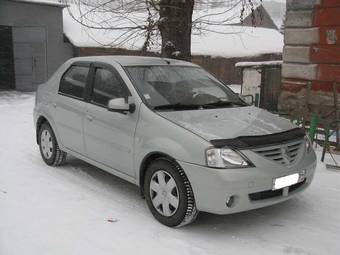 2008 Renault Logan Pictures
