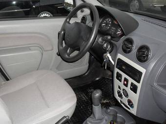 2008 Renault Logan Pictures