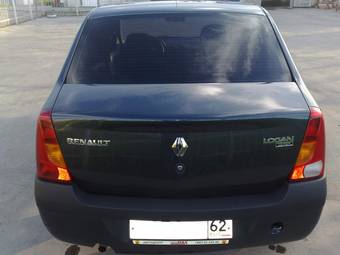 2008 Renault Logan Photos