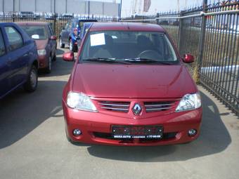 2009 Renault Logan Pictures