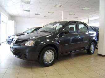 2009 Renault Logan Pictures