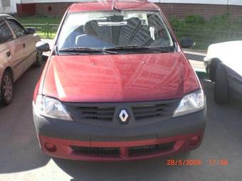 2009 Renault Logan Pictures