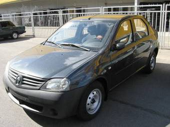 2009 Renault Logan Photos