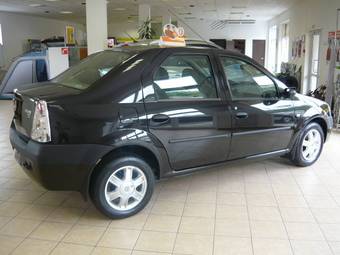 2009 Renault Logan Photos