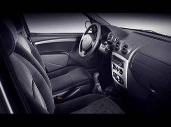 2009 Renault Logan Pictures