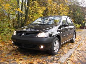 2009 Renault Logan Photos