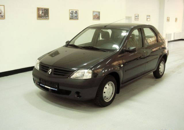 2009 Renault Logan