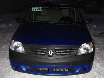 2009 Renault Logan Photos