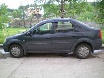 2009 Renault Logan Pictures
