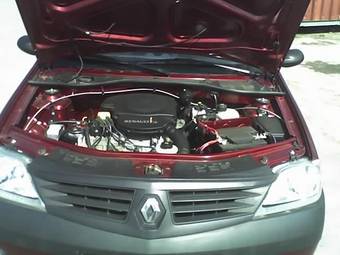 2009 Renault Logan Pictures