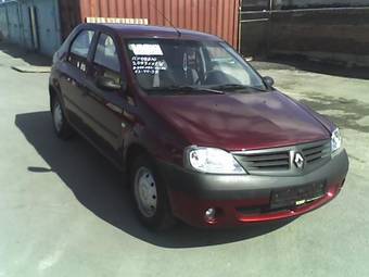 2009 Renault Logan Photos