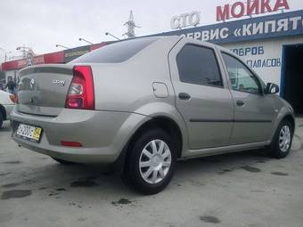 2010 Renault Logan Pictures