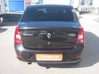 2010 Renault Logan Wallpapers