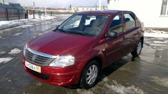 2011 Renault Logan Photos