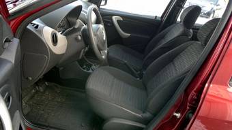 2011 Renault Logan Pictures
